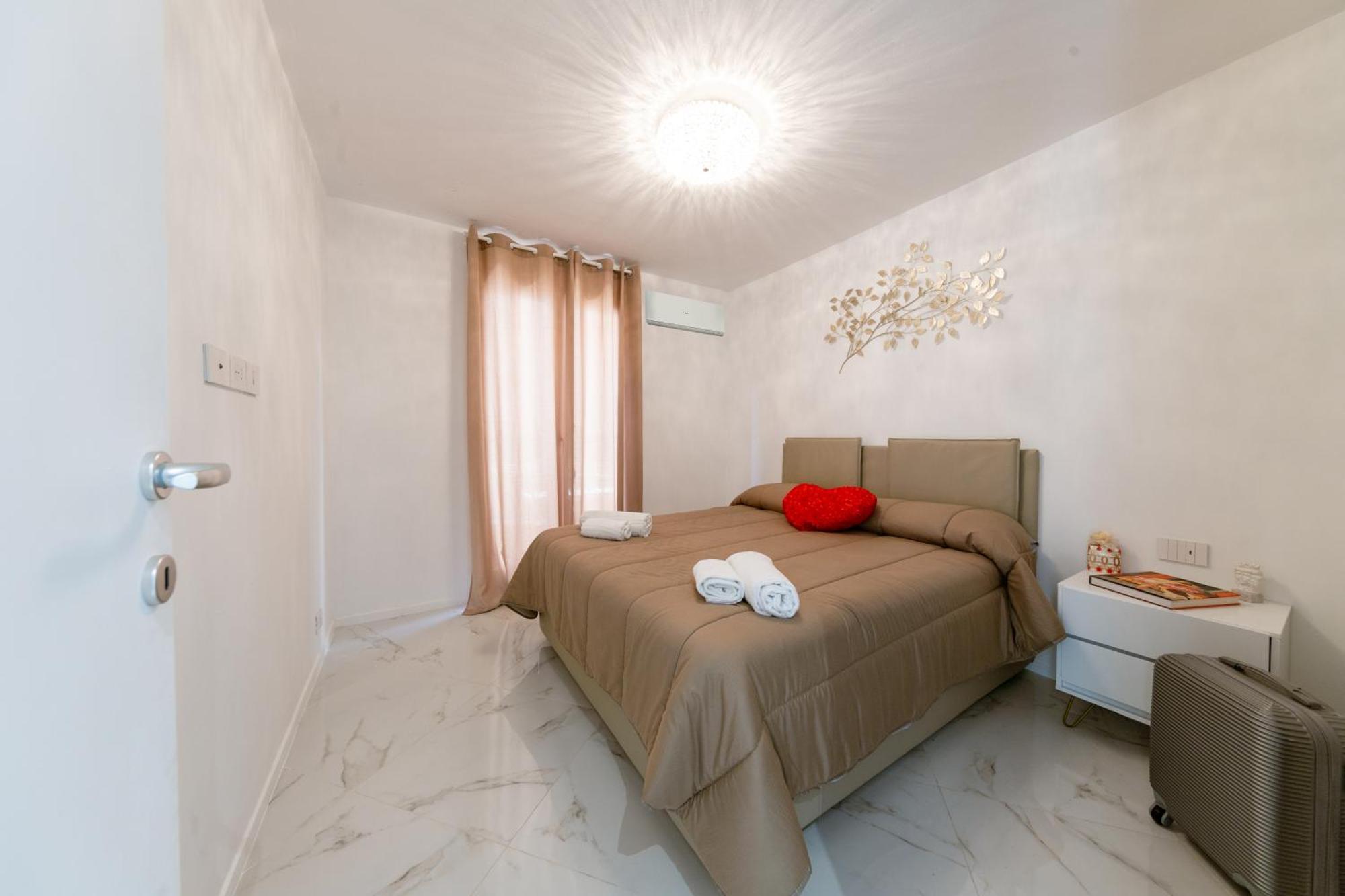 30 Balcone Bordonaro Lägenhet Cefalù Exteriör bild