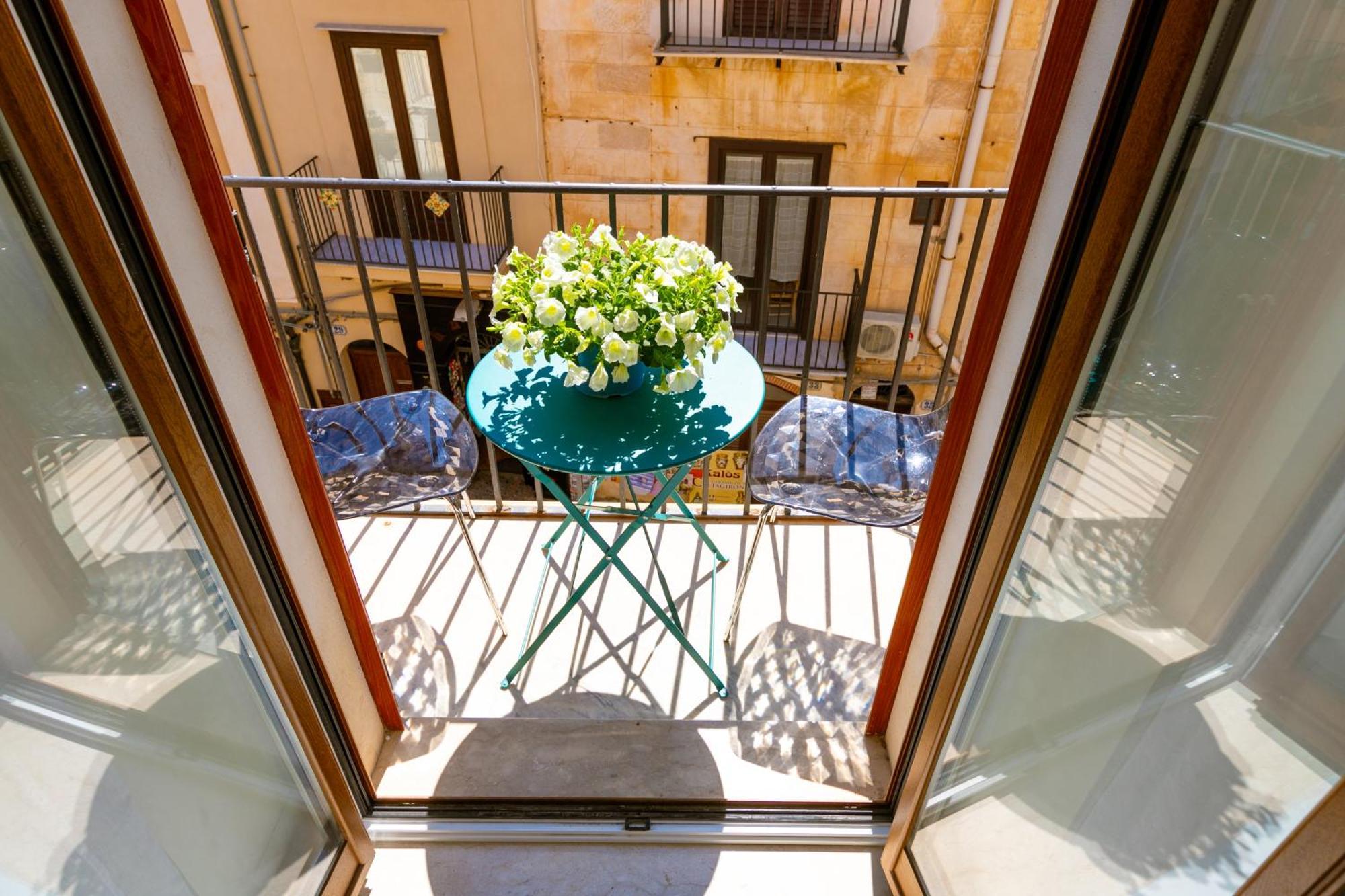 30 Balcone Bordonaro Lägenhet Cefalù Exteriör bild