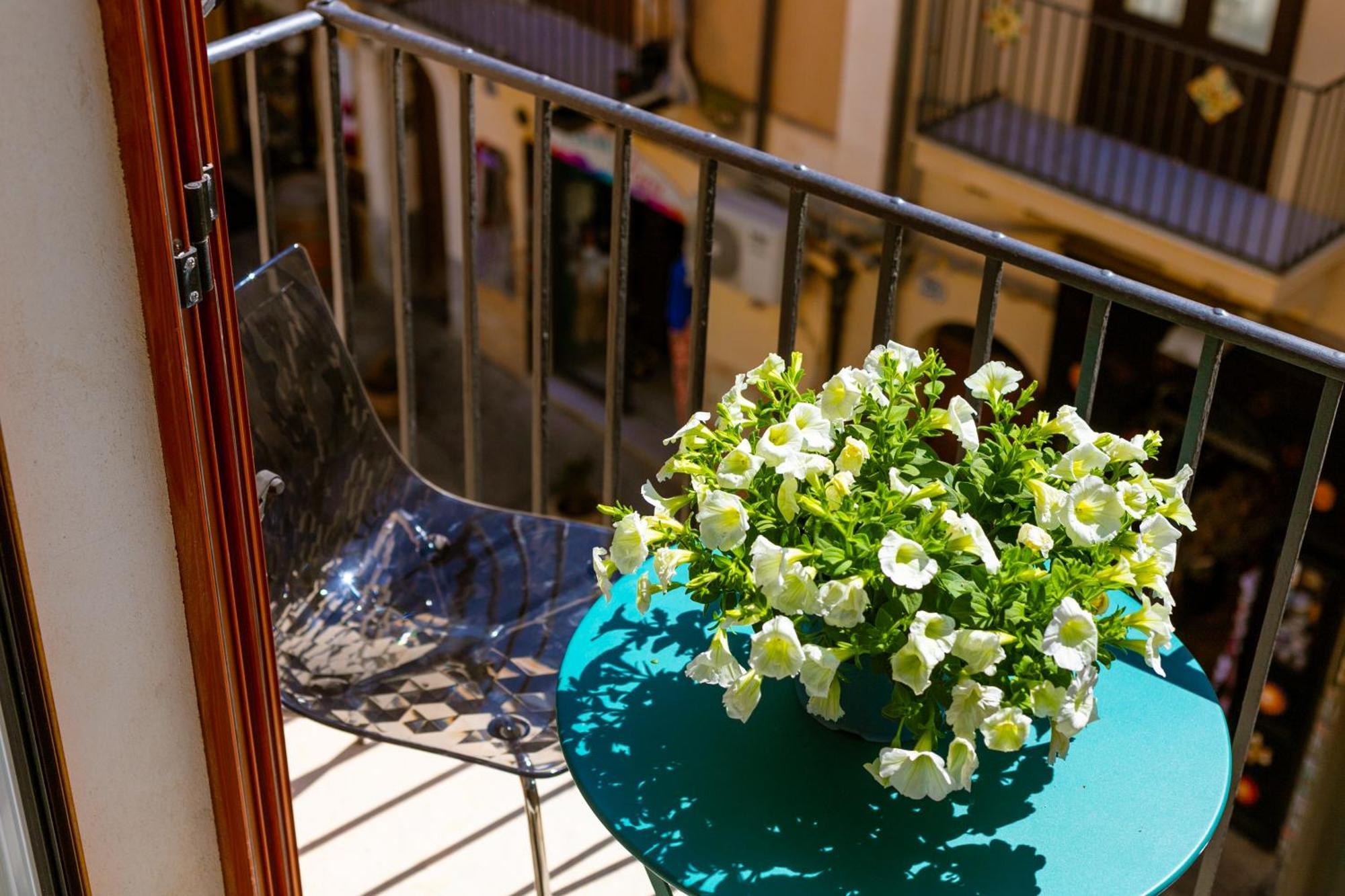 30 Balcone Bordonaro Lägenhet Cefalù Exteriör bild